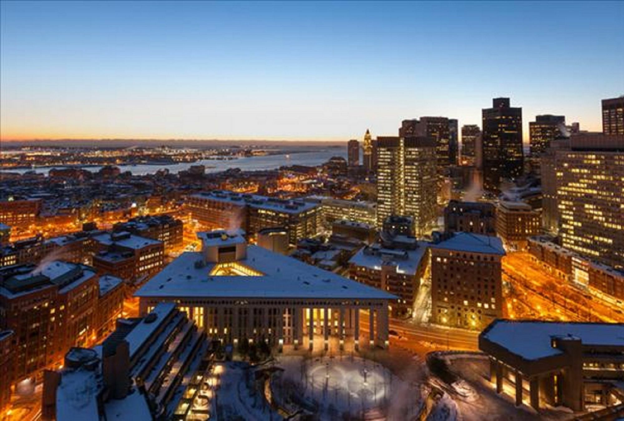 Global Luxury Suites At The Commonwealth Boston Exterior photo